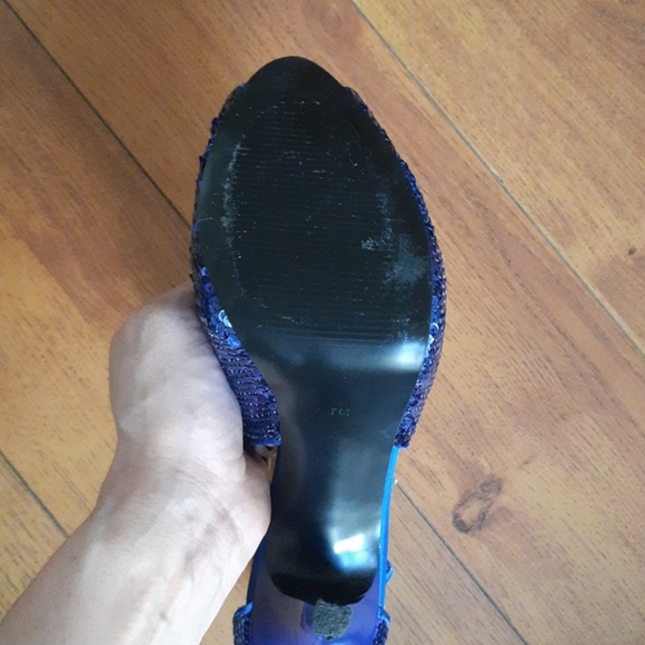 Party shoes! - Picture 3 of 7